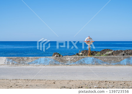 Taiwan Lanyu: Simplified coastal highway scenery, visible relief area and Pacific scenery Taiwan Lanyu: Simplified coastal highway scenery, visible relief area and Pacific scenery 139723556