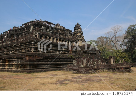 Baphuon Pyramid Temple Baphuon Pyramid Temple 139725174