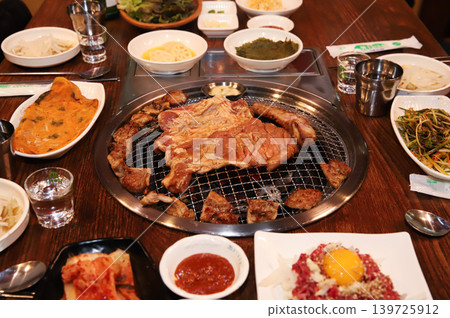 Delicious Traditional Korean Marinated Pork Ribs Barbecue Grilling 139725912