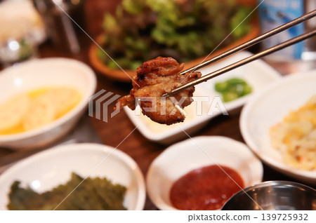 Delicious Traditional Korean Marinated Pork Ribs Barbecue Grilling Delicious Traditional Korean Marinated Pork Ribs Barbecue Grilling 139725932