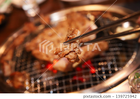 Delicious Traditional Korean Marinated Pork Ribs Barbecue Grilling Delicious Traditional Korean Marinated Pork Ribs Barbecue Grilling 139725942