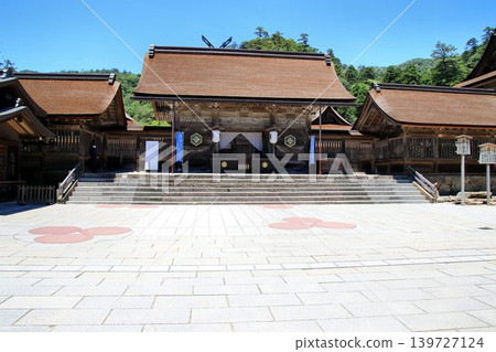 到八雲站在尋找邊緣線的神社......“出雲大社” 139727124