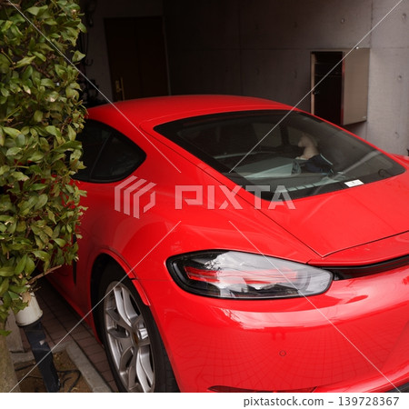 red coupe red coupe 139728367