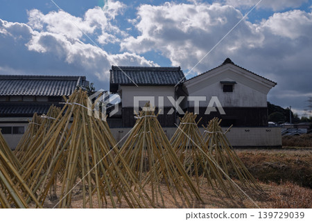 Photographed the situation that the bamboo which becomes raw material of tea of Takayama district of Ikoma-shi, Nara is sun-dried Photographed the situation that the bamboo which becomes raw material of tea of Takayama district of Ikoma-shi, Nara is sun-dried 139729039