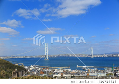 從淡路服務區看到的明石海峽大橋 從淡路服務區看到的明石海峽大橋 139731131