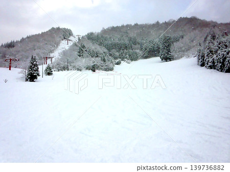 Snow-covered ski resort Snow-covered ski resort 139736882