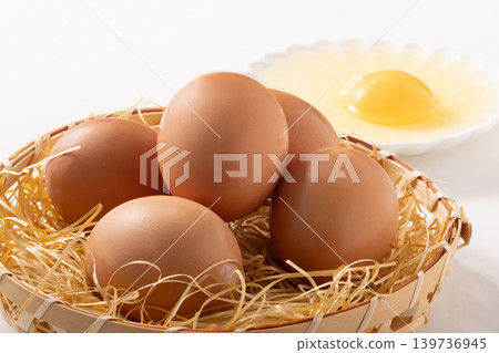 [Akita Prefecture] Nagoya Cochin Eggs 139736945