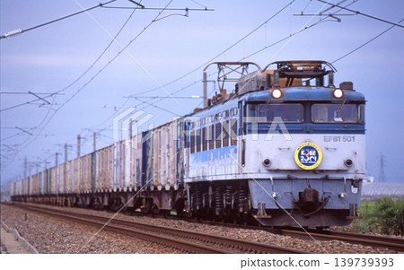 北陸本線,松東~加賀笠間,JR貨運EF81-501(富山),來自神戶的感謝 北陸本線,松東~加賀笠間,JR貨運EF81-501(富山),來自神戶的感謝 139739393