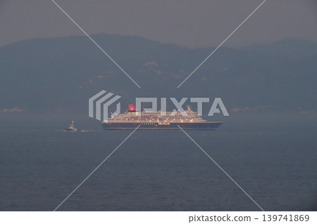 Mitsui O.S.K. Lines Cruises, Uraga Channel, Nippon Maru, Yura Port, Tugboat Mitsui O.S.K. Lines Cruises, Uraga Channel, Nippon Maru, Yura Port, Tugboat 139741869