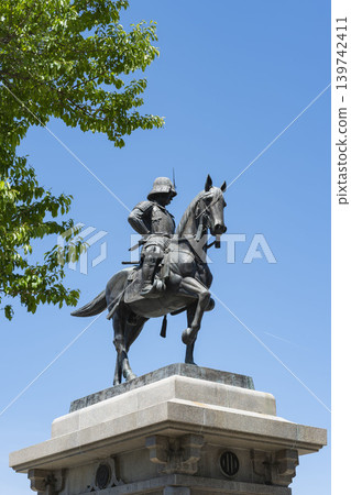 Fresh greenery and the equestrian statue of Date Masamune 139742411
