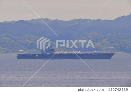 US Navy, Uraga Channel, USS George Washington, CVN-73 US Navy, Uraga Channel, USS George Washington, CVN-73 139742589