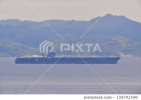 US Navy, Uraga Channel, USS George Washington, CVN-73 US Navy, Uraga Channel, USS George Washington, CVN-73 139742590