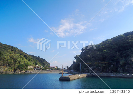 Deep island Deep island 139743340