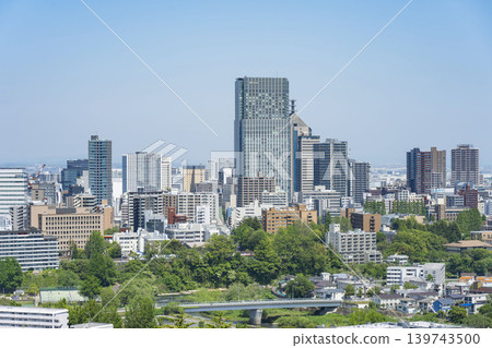 從青葉城遺址欣賞清新綠色的仙台市全景 從青葉城遺址欣賞清新綠色的仙台市全景 139743500