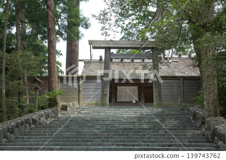 伊勢神宮皇宮靖國神社 139743762