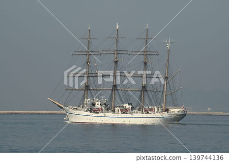 The sailing ship "Nippon Maru" departs from Osaka Port. The sailing ship "Nippon Maru" departs from Osaka Port. 139744136