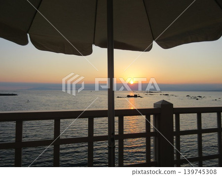 Sunset sunset Sunset sunset 139745308