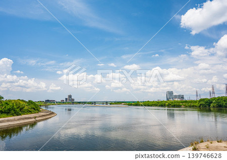 初夏淀川風景;大阪府枚方市及高槻市 初夏淀川風景;大阪府枚方市及高槻市 139746628