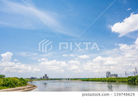 初夏淀川風景;大阪府枚方市及高槻市 初夏淀川風景;大阪府枚方市及高槻市 139746629