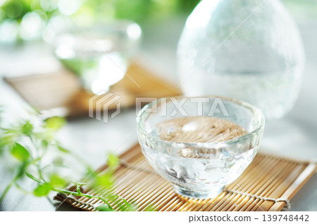 Summer chilled sake (image) Summer chilled sake (image) 139748442