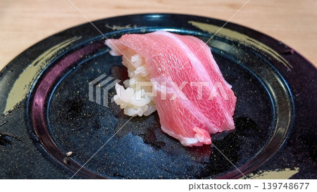 Fatty tuna nigiri premium Japanese sushi Fatty tuna nigiri premium Japanese sushi 139748677