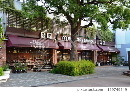 Shops in Cocoon City, a commercial facility in Omiya, Saitama Prefecture Shops in Cocoon City, a commercial facility in Omiya, Saitama Prefecture 139749549