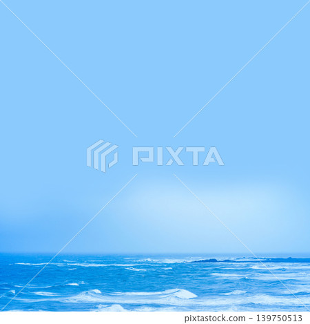 海面波濤洶湧，巨浪滔天，狂風呼嘯。 [強風巨浪預警圖] 139750513