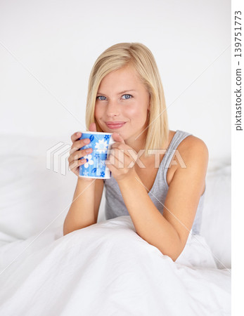 Morning, tea and portrait of woman in bed to relax in home with happiness and wellness detox. Matcha, drink and girl with smile in bedroom on holiday or vacation with health in apartment and house Morning, tea and portrait of woman in bed to relax in home with happiness and wellness detox. Matcha, drink and girl with smile in bedroom on holiday or vacation with health in apartment and house 139751773