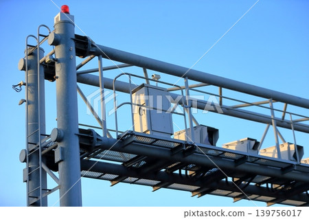 Speed cameras (automatic speed enforcement devices) Speed cameras (automatic speed enforcement devices) 139756017