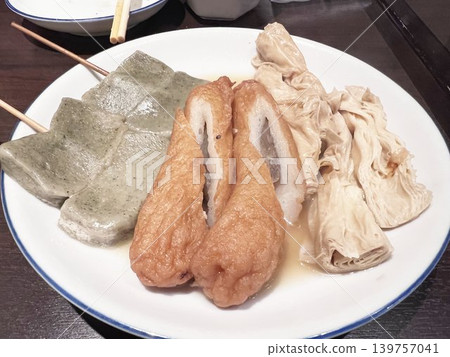 Delicious-looking oden assortment and Japanese-style stewed dishes Delicious-looking oden assortment and Japanese-style stewed dishes 139757041