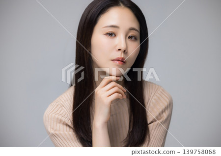 A young lady hitting his cheek A young lady hitting his cheek 139758068