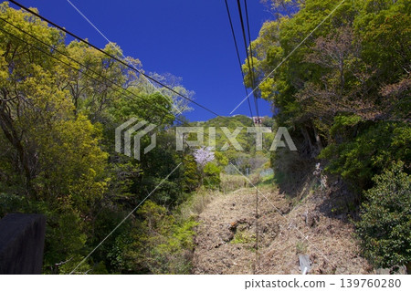 Sumaura Ropeway and the lush greenery of Hachibuseyama Mountain Sumaura Ropeway and the lush greenery of Hachibuseyama Mountain 139760280