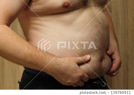beer belly beer belly 139760911