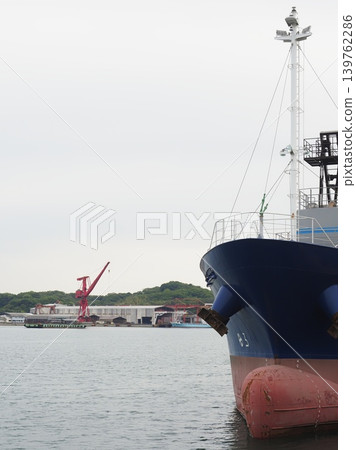 Bow and scenery Bow and scenery 139762286