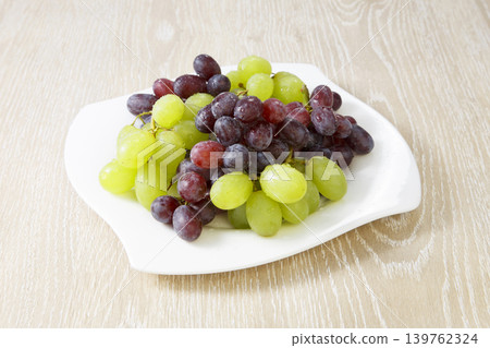 grape, fruit, fruits 139762324