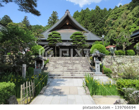 山口縣山口市！琉璃光寺正殿 139766694