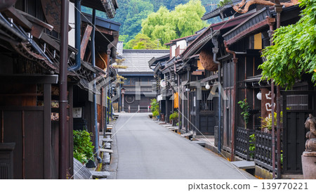 飛Tak高山的老城鎮景觀 139770221