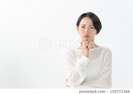 Thinking woman Thinking woman 139772366