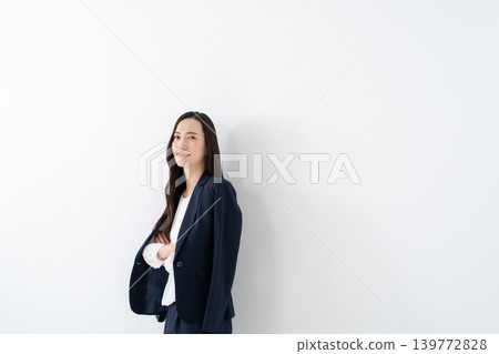 Business woman Business woman 139772828