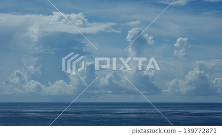 美麗的熱帶海洋和天空 美麗的熱帶海洋和天空 139772871