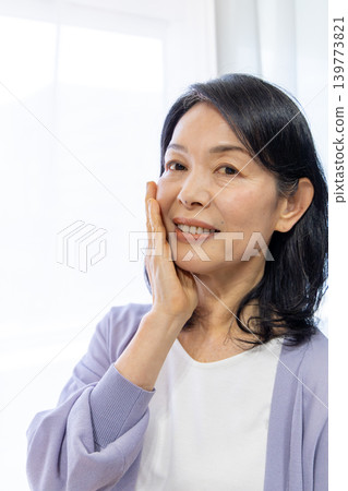 高級女性的美麗形象 高級女性的美麗形象 139773821