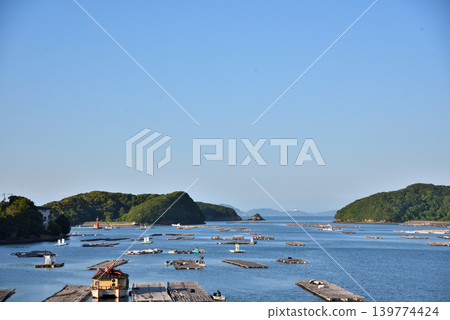 三重縣鳥羽市生浦灣景色 139774424