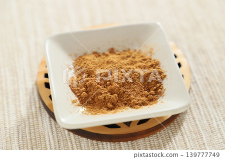 Five spice Five spice 139777749