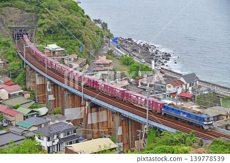 東海道本線、早川~睡川、JR Freight、EF210-342(新鶴見) 東海道本線、早川~睡川、JR Freight、EF210-342(新鶴見) 139778539