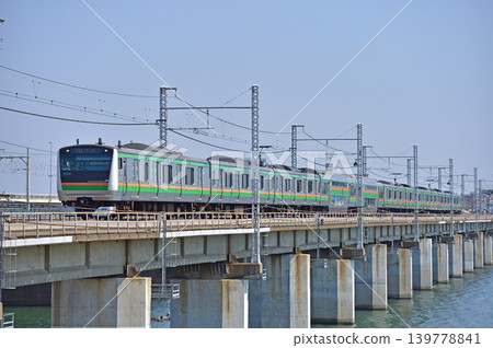 東海道本線茅崎平塚JR東E233系列3000系列U628編隊(大山) 東海道本線茅崎平塚JR東E233系列3000系列U628編隊(大山) 139778841