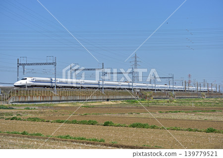 東海道新幹線:新橫濱~小田原、JR中西日本、N700A系列、Nozomi、Hikari、Kodama 東海道新幹線:新橫濱~小田原、JR中西日本、N700A系列、Nozomi、Hikari、Kodama 139779521