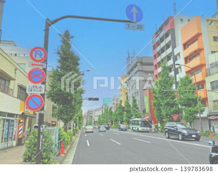 A major road in Tokyo. Illustrated style. Color halftone. A major road in Tokyo. Illustrated style. Color halftone. 139783698