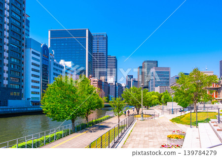 大阪淀屋橋和中之島的摩天大樓 139784279
