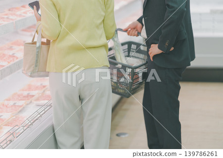 超級市場 超市 夫婦 139786261