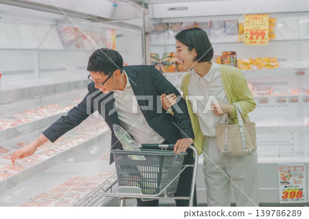 超級市場 超市 夫婦 139786289